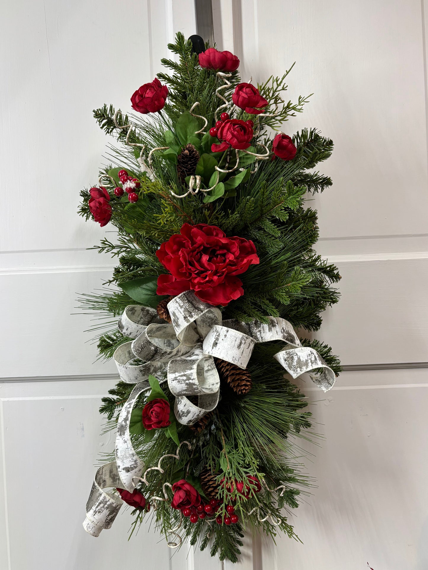 Versa-Swag / Red Peony