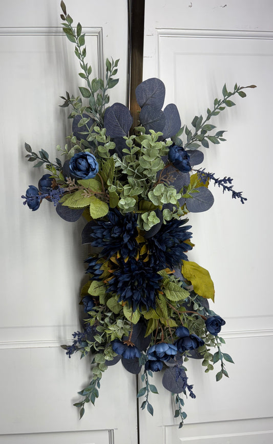 Versa / Blue on Blue